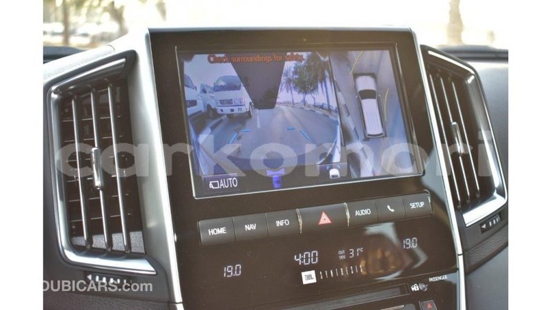 Big with watermark toyota land cruiser grande comore import dubai 1712