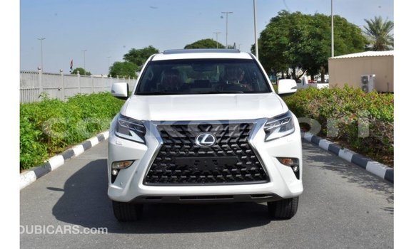 Acheter Import Voiture Lexus GX Blanc à Import - Dubai, Grande Comore Acheter Import Voiture Lexus GX Blanc à Import - Dubai, Grande Comore