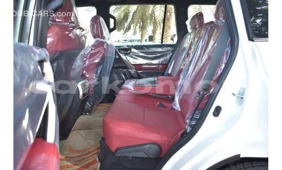Acheter Import Voiture Lexus GX Blanc à Import - Dubai, Grande Comore Acheter Import Voiture Lexus GX Blanc à Import - Dubai, Grande Comore