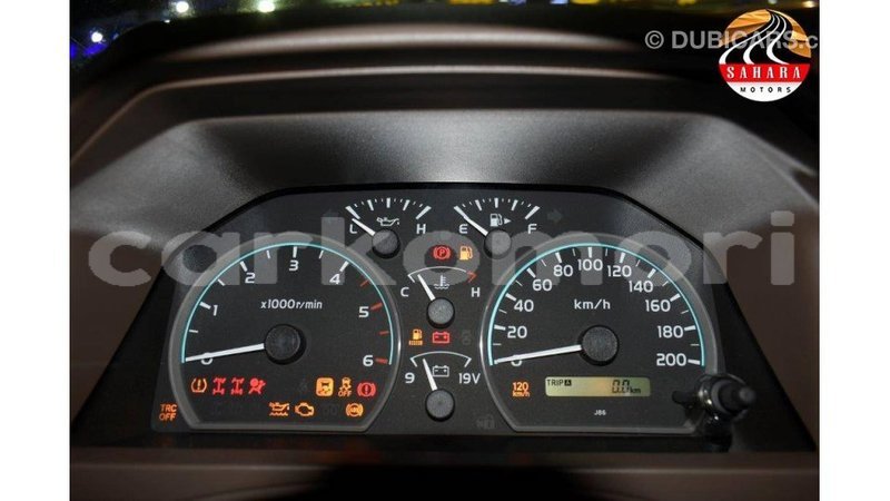 Big with watermark toyota land cruiser grande comore import dubai 1714