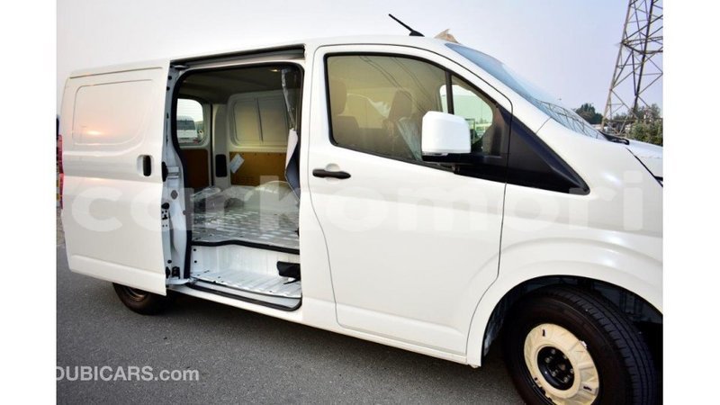 Big with watermark toyota hiace grande comore import dubai 1719