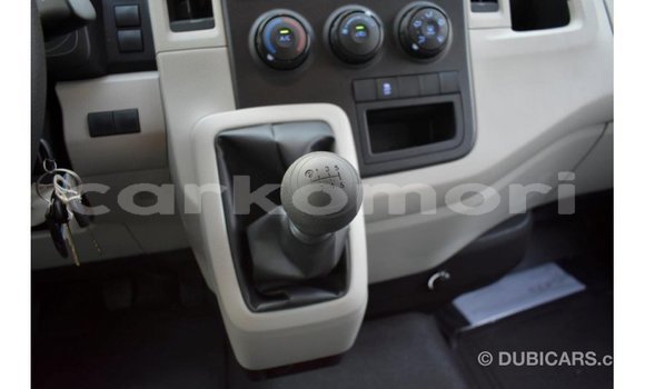 Acheter Import Voiture Toyota Hiace Blanc à Import - Dubai, Grande Comore Acheter Import Voiture Toyota Hiace Blanc à Import - Dubai, Grande Comore