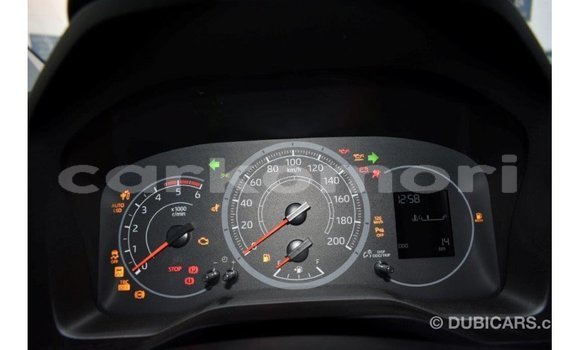 Acheter Import Voiture Toyota Hiace Blanc à Import - Dubai, Grande Comore Acheter Import Voiture Toyota Hiace Blanc à Import - Dubai, Grande Comore