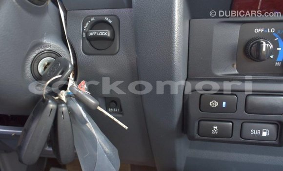 Acheter Import Voiture Toyota Land Cruiser Autre à Import - Dubai, Grande Comore Acheter Import Voiture Toyota Land Cruiser Autre à Import - Dubai, Grande Comore
