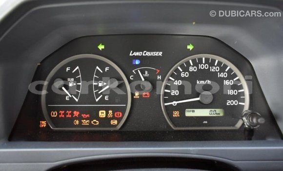 Acheter Import Voiture Toyota Land Cruiser Autre à Import - Dubai, Grande Comore Acheter Import Voiture Toyota Land Cruiser Autre à Import - Dubai, Grande Comore