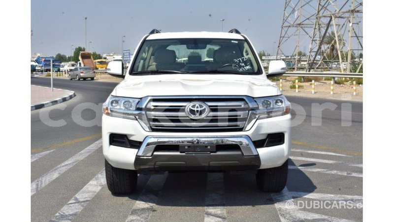 Big with watermark toyota land cruiser grande comore import dubai 1722