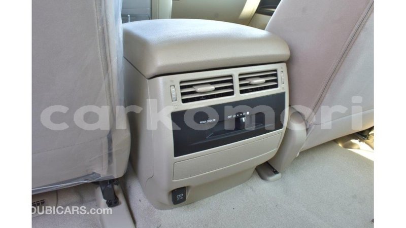 Big with watermark toyota land cruiser grande comore import dubai 1722