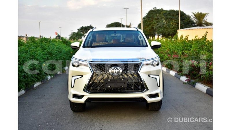 Big with watermark toyota fortuner grande comore import dubai 1723