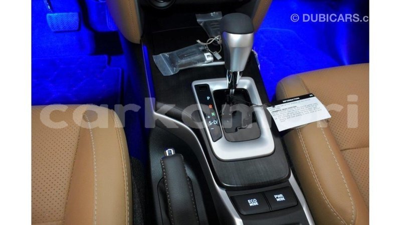 Big with watermark toyota fortuner grande comore import dubai 1723