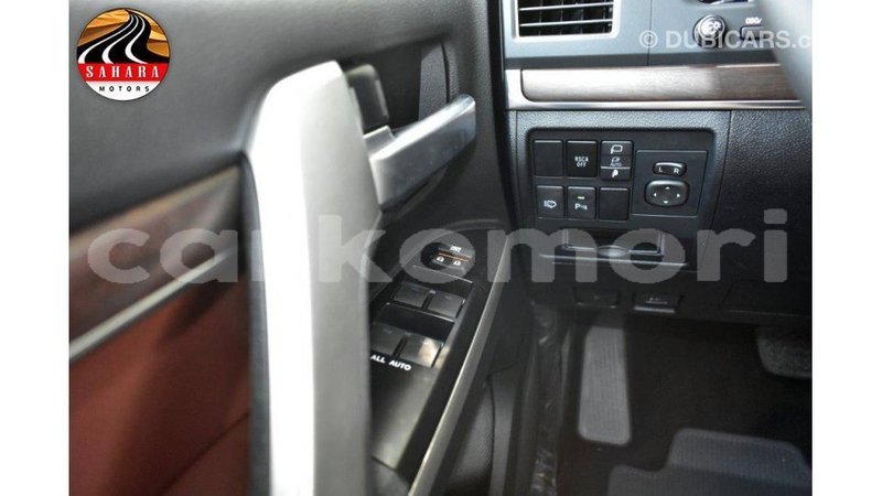 Big with watermark toyota land cruiser grande comore import dubai 1724