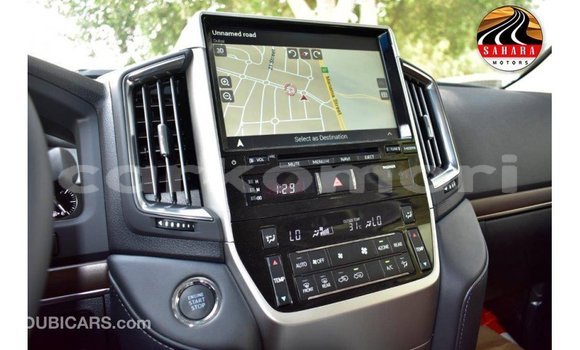 Acheter Import Voiture Toyota Land Cruiser Noir à Import - Dubai, Grande Comore Acheter Import Voiture Toyota Land Cruiser Noir à Import - Dubai, Grande Comore