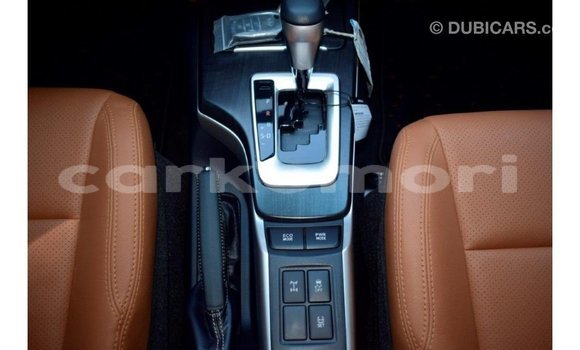 Acheter Import Voiture Toyota Fortuner Noir à Import - Dubai, Grande Comore Acheter Import Voiture Toyota Fortuner Noir à Import - Dubai, Grande Comore