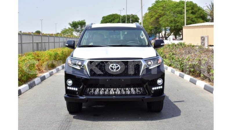 Big with watermark toyota prado grande comore import dubai 1728