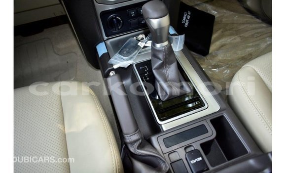 Acheter Import Voiture Toyota Prado Noir à Import - Dubai, Grande Comore Acheter Import Voiture Toyota Prado Noir à Import - Dubai, Grande Comore