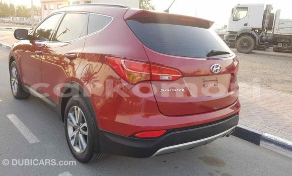 Acheter Import Voiture Hyundai Santa Fe Rouge à Import - Dubai, Grande Comore Acheter Import Voiture Hyundai Santa Fe Rouge à Import - Dubai, Grande Comore