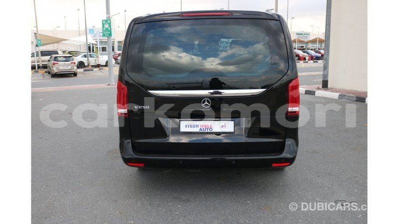 Big with watermark mercedes benz 250 grande comore import dubai 1730