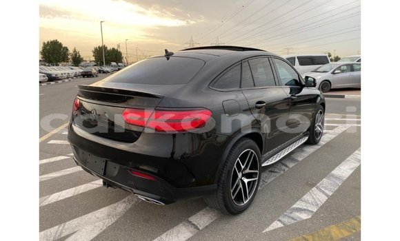Acheter Import Voiture Mercedes-Benz GLE Noir à Import - Dubai, Grande Comore Acheter Import Voiture Mercedes-Benz GLE Noir à Import - Dubai, Grande Comore