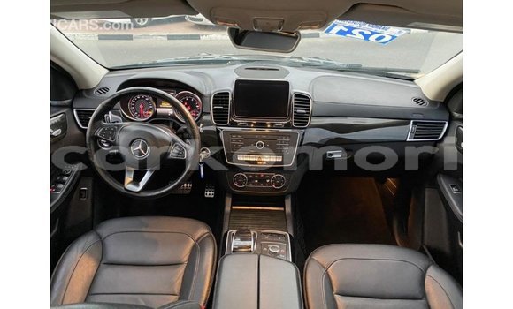 Acheter Import Voiture Mercedes-Benz GLE Noir à Import - Dubai, Grande Comore Acheter Import Voiture Mercedes-Benz GLE Noir à Import - Dubai, Grande Comore