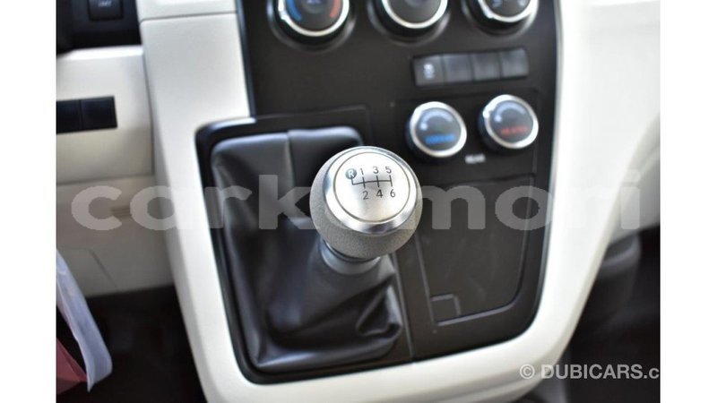 Big with watermark toyota hiace grande comore import dubai 1733