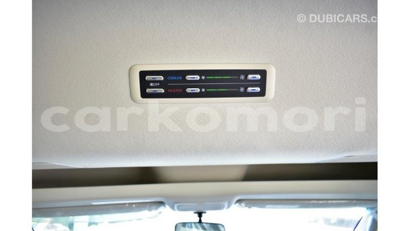 Big with watermark toyota hiace grande comore import dubai 1733
