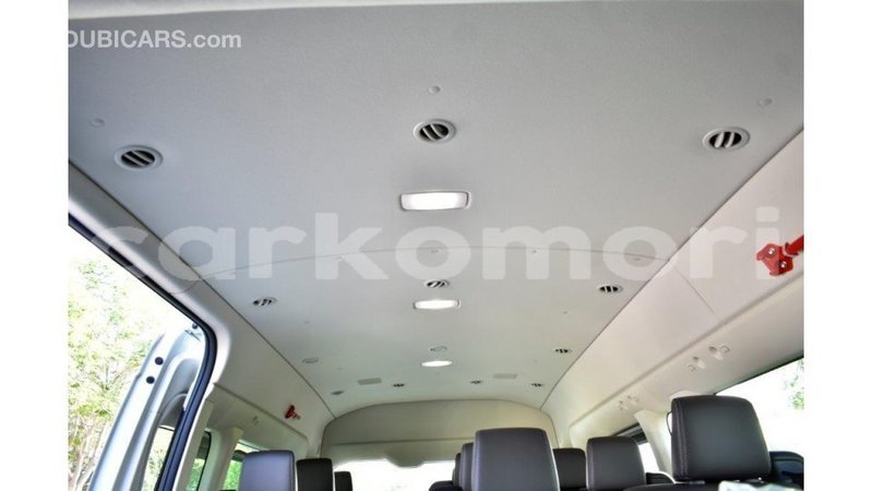 Big with watermark toyota hiace grande comore import dubai 1733