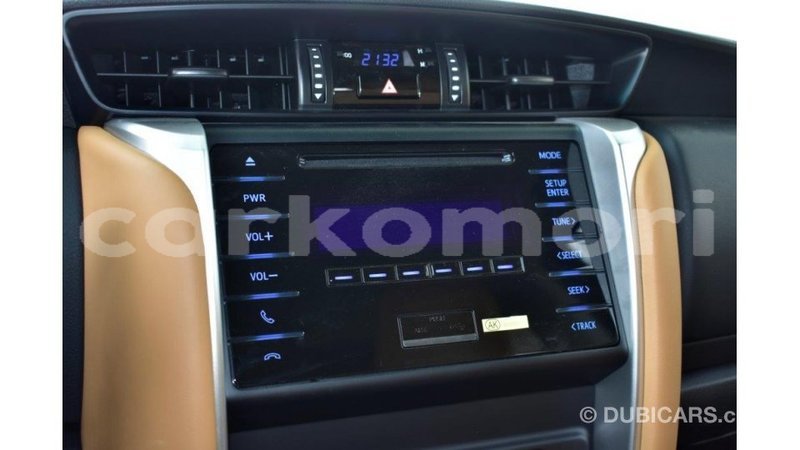 Big with watermark toyota fortuner grande comore import dubai 1735