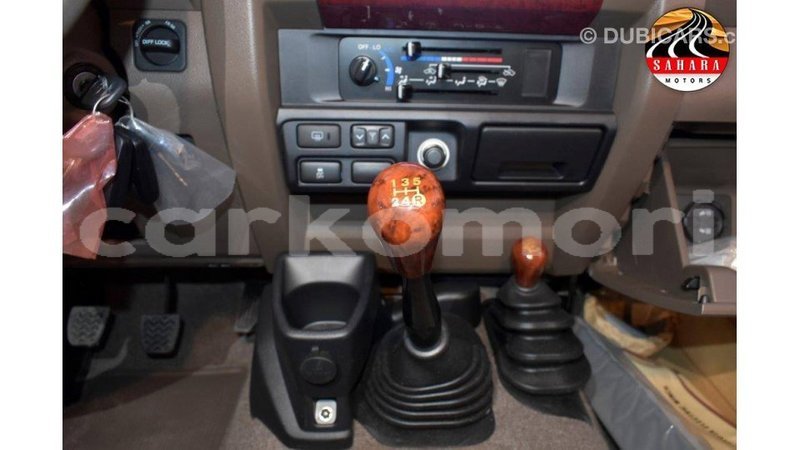 Big with watermark toyota land cruiser grande comore import dubai 1736