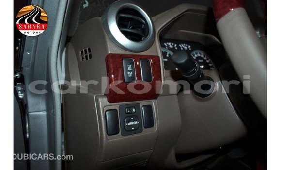 Acheter Import Voiture Toyota Land Cruiser Autre à Import - Dubai, Grande Comore Acheter Import Voiture Toyota Land Cruiser Autre à Import - Dubai, Grande Comore