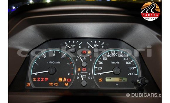 Acheter Import Voiture Toyota Land Cruiser Autre à Import - Dubai, Grande Comore Acheter Import Voiture Toyota Land Cruiser Autre à Import - Dubai, Grande Comore