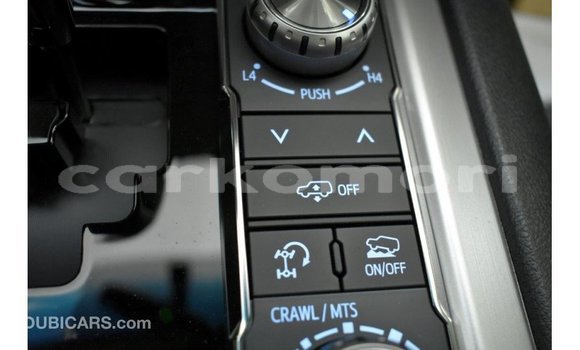 Acheter Import Voiture Toyota Land Cruiser Autre à Import - Dubai, Grande Comore Acheter Import Voiture Toyota Land Cruiser Autre à Import - Dubai, Grande Comore