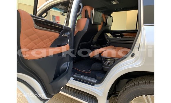 Buy Import Lexus LX White Car in Import - Dubai in Great Comore Buy Import Lexus LX White Car in Import - Dubai in Great Comore
