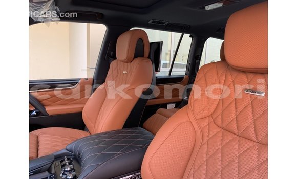 Buy Import Lexus LX White Car in Import - Dubai in Great Comore Buy Import Lexus LX White Car in Import - Dubai in Great Comore