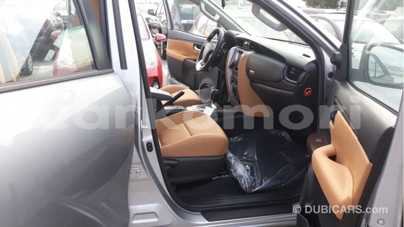 Big with watermark toyota fortuner grande comore import dubai 1743