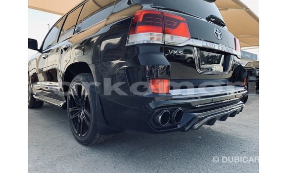Buy Import Toyota Land Cruiser Black Car in Import - Dubai in Great Comore Buy Import Toyota Land Cruiser Black Car in Import - Dubai in Great Comore