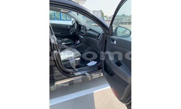 Buy Import Hyundai Tucson Black Car in Import - Dubai in Great Comore Buy Import Hyundai Tucson Black Car in Import - Dubai in Great Comore