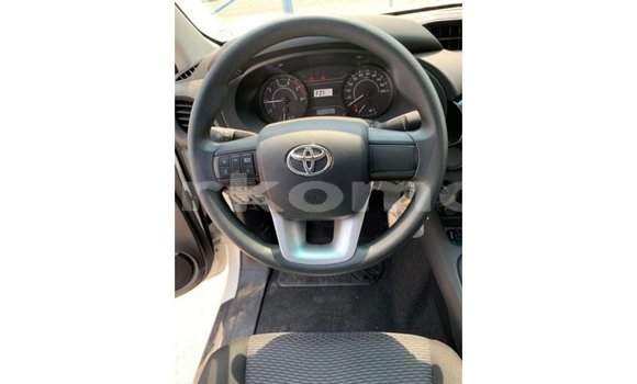 Buy Import Toyota Hilux White Car in Import - Dubai in Great Comore Buy Import Toyota Hilux White Car in Import - Dubai in Great Comore