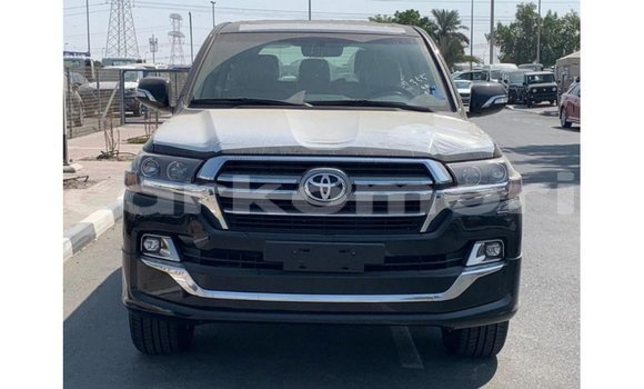Buy Import Toyota Land Cruiser Black Car in Import - Dubai in Great Comore Buy Import Toyota Land Cruiser Black Car in Import - Dubai in Great Comore