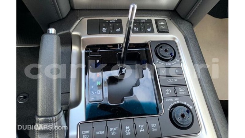 Big with watermark toyota land cruiser grande comore import dubai 1765