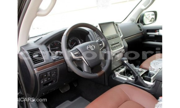 Buy Import Toyota Land Cruiser Black Car in Import - Dubai in Great Comore Buy Import Toyota Land Cruiser Black Car in Import - Dubai in Great Comore