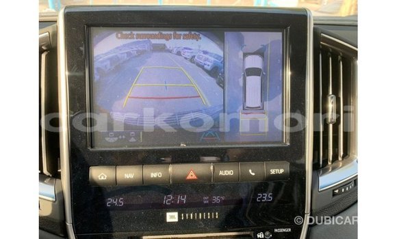 Buy Import Toyota Land Cruiser Black Car in Import - Dubai in Great Comore Buy Import Toyota Land Cruiser Black Car in Import - Dubai in Great Comore