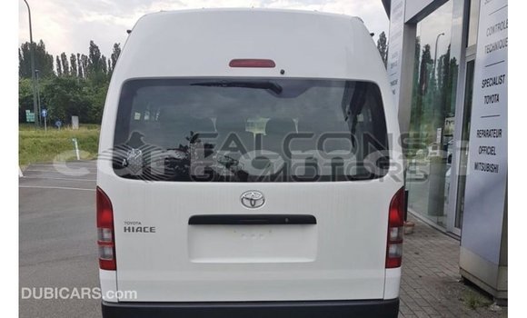 Buy Import Toyota Hiace White Car in Import - Dubai in Great Comore Buy Import Toyota Hiace White Car in Import - Dubai in Great Comore