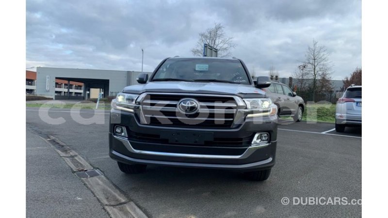 Big with watermark toyota land cruiser grande comore import dubai 1769