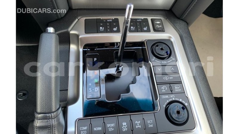 Big with watermark toyota land cruiser grande comore import dubai 1769