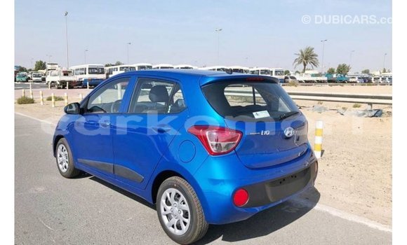 Acheter Import Voiture Hyundai i10 Bleu à Import - Dubai, Grande Comore Acheter Import Voiture Hyundai i10 Bleu à Import - Dubai, Grande Comore