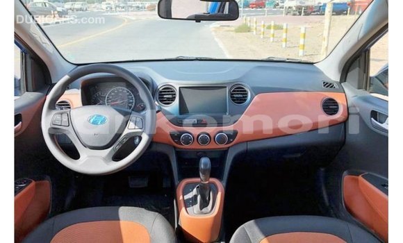Acheter Import Voiture Hyundai i10 Bleu à Import - Dubai, Grande Comore Acheter Import Voiture Hyundai i10 Bleu à Import - Dubai, Grande Comore