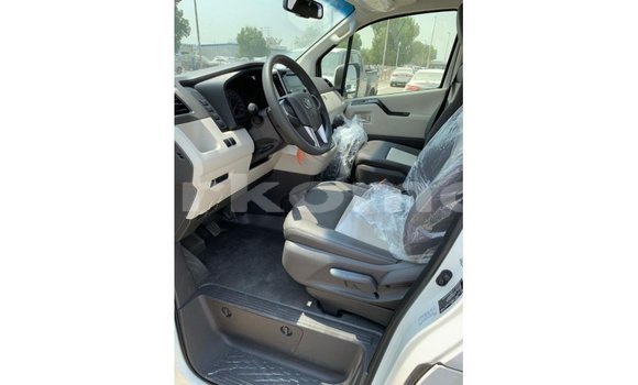 Buy Import Toyota Hiace White Car in Import - Dubai in Great Comore Buy Import Toyota Hiace White Car in Import - Dubai in Great Comore