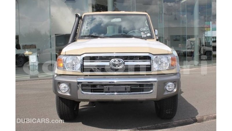 Big with watermark toyota land cruiser grande comore import dubai 1773
