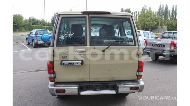 Big with watermark toyota land cruiser grande comore import dubai 1773