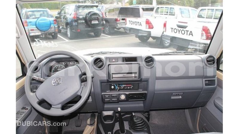 Big with watermark toyota land cruiser grande comore import dubai 1773