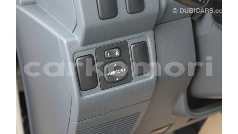 Big with watermark toyota land cruiser grande comore import dubai 1773